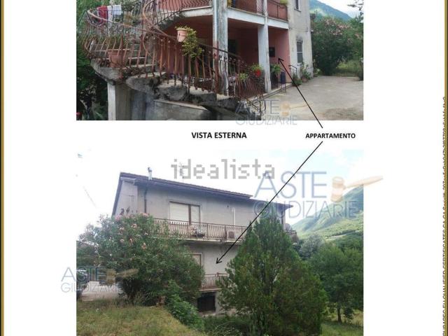 Appartamento in vendita di 143 m² in Via Case Norcia, 7