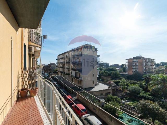Appartamento in vendita di 143 m² in Via Antonello da Messina, 13