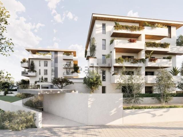 Appartamento in vendita di 143 m² in Via Alberto Sordi, 1