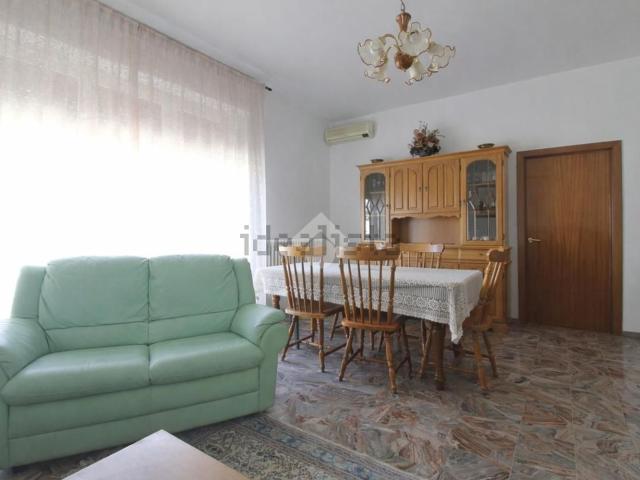 Appartamento in vendita di 143 m² in Via Galileo Galilei, 63