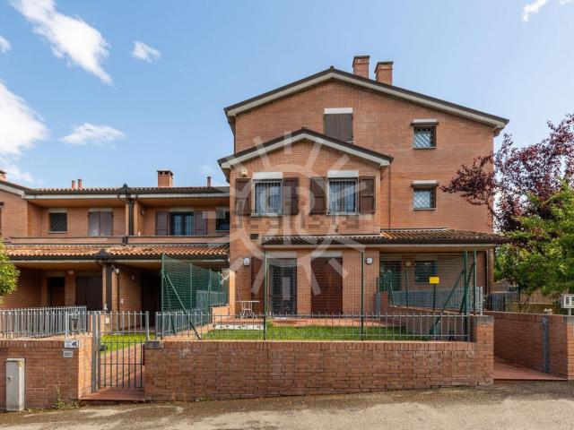 Appartamento in vendita di 143 m² in Via Giacomo Matteotti