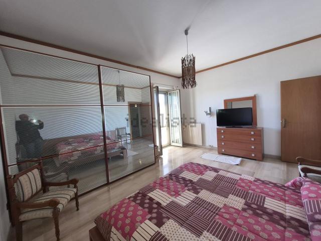 Appartamento in vendita di 143 m² in Via Guglielmo Marconi, 168