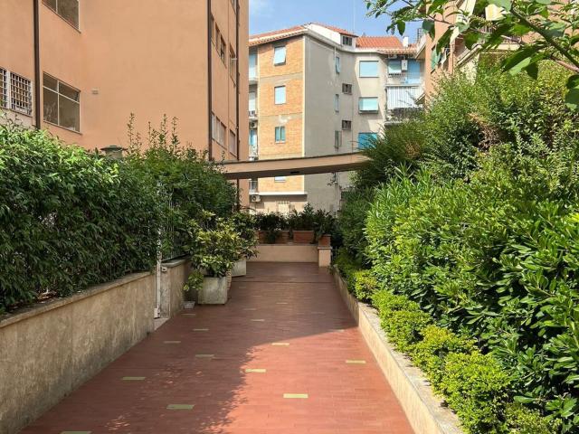 Appartamento in vendita di 143 m² in Via della Madonna di Fatima, 22