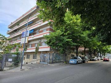 Appartamento in vendita di 143 m² in Via Fonte Romana, 19