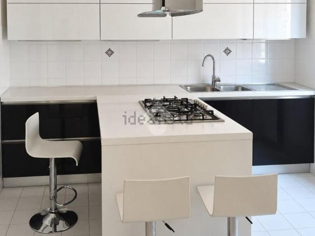 Appartamento in vendita di 143 m² in Via Leonardo da Vinci, 10