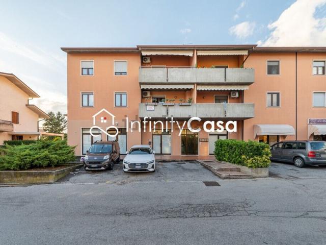 Appartamento in vendita di 143 m² in Via Monte Baldo