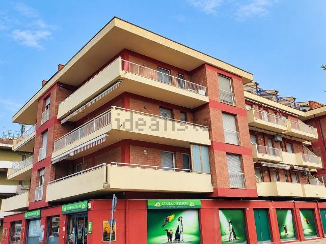 Appartamento in vendita di 143 m² in Via San Antonio, 60