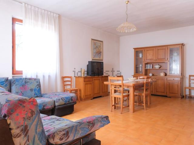 Appartamento in vendita di 143 m² in Via San Donato, 21