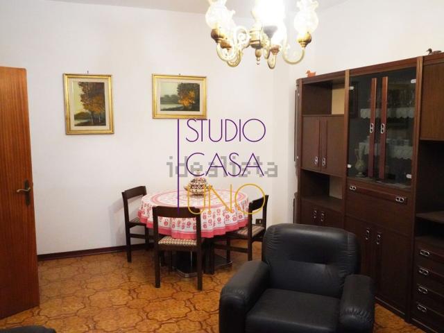 Appartamento in vendita di 143 m² in Via Rota