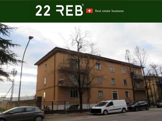 Appartamento in vendita di 143 m² in Via Roveggia