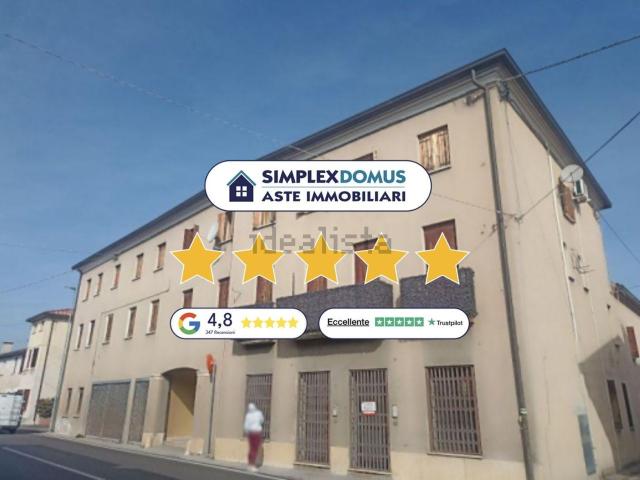 Appartamento in vendita di 143 m² in Via Villa