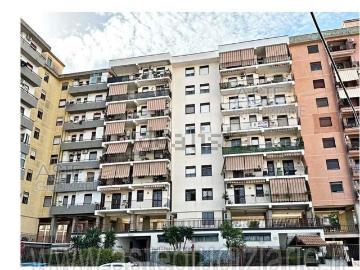 Appartamento in vendita di 143 m² in Viale Nitta, 10