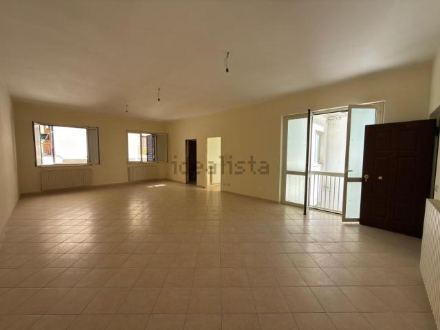 Appartamento in vendita di 143 m² in Viale Pio X, 216