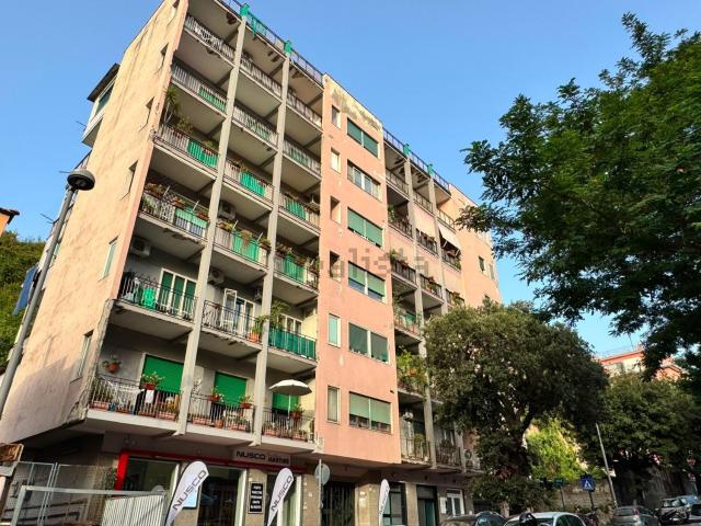 Appartamento in vendita di 143 m² in Viale Puglia, 15