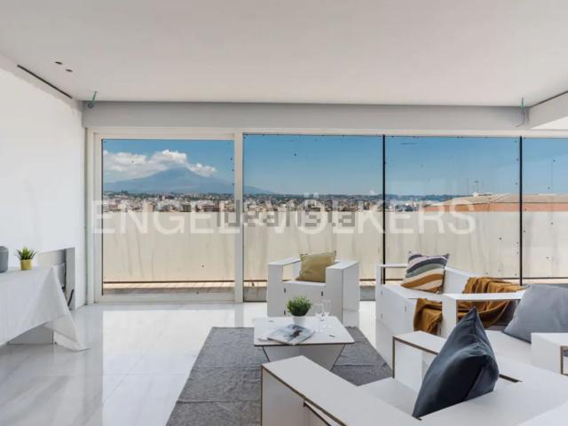 Appartamento in vendita di 143 m² in Corso Sicilia, 10