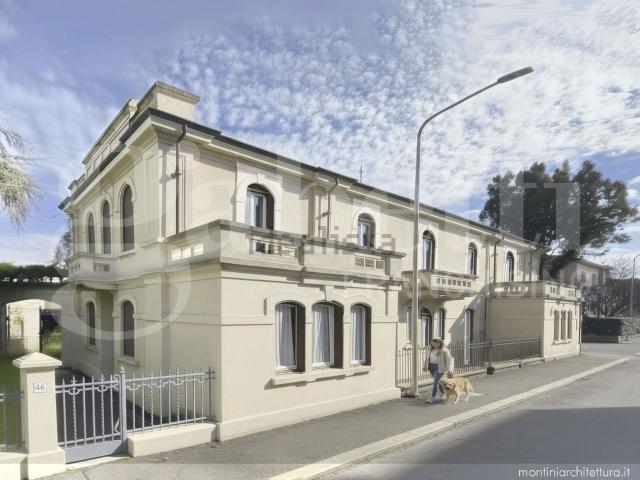 Appartamento in vendita di 144 m²