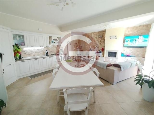 Appartamento in vendita di 144 m²