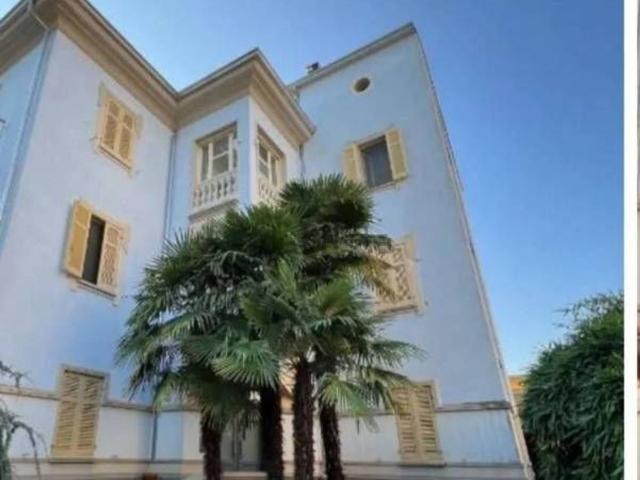 Appartamento in vendita di 144 m² in Via Carlo Noè, 34