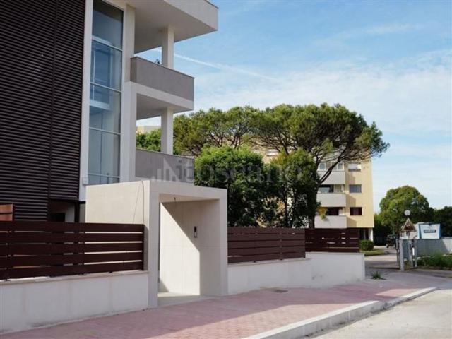 Appartamento in vendita di 144 m² in Via A. Casorati
