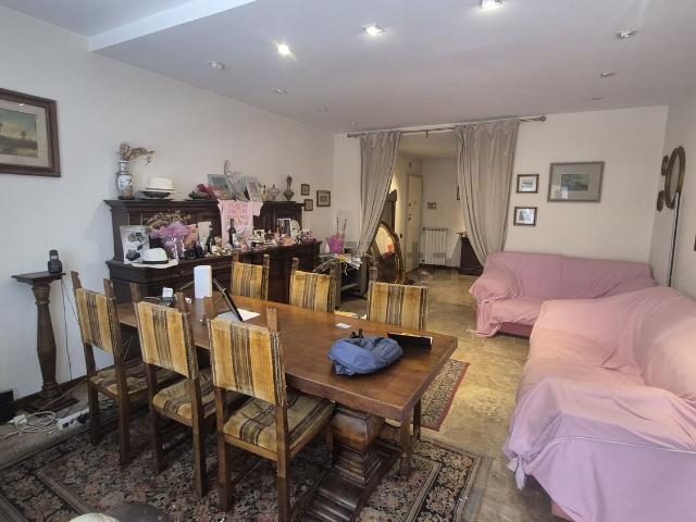 Appartamento in vendita di 144 m² in Via Antonio Toscani, 78
