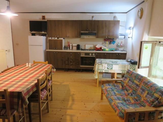 Appartamento in vendita di 144 m² in Via alla Colonia, 21