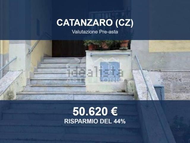 Appartamento in vendita di 144 m² in Via Bernardino Telesio, 12