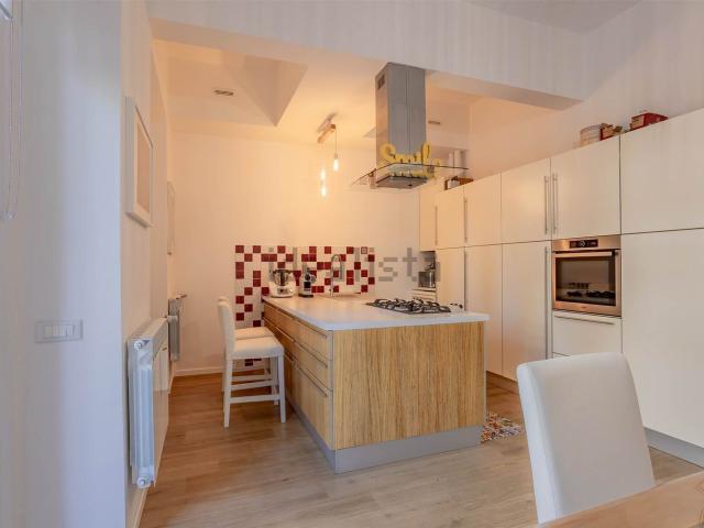 Appartamento in vendita di 144 m² in Via del Rosso Fiorentino, 9