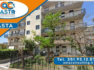 Appartamento in vendita di 144 m² in Via delle Camelie