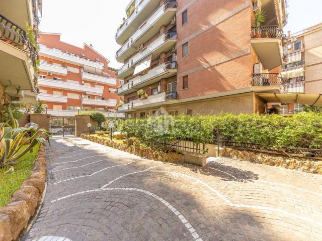 Appartamento in vendita di 144 m² in Via Franco Sacchetti, 4