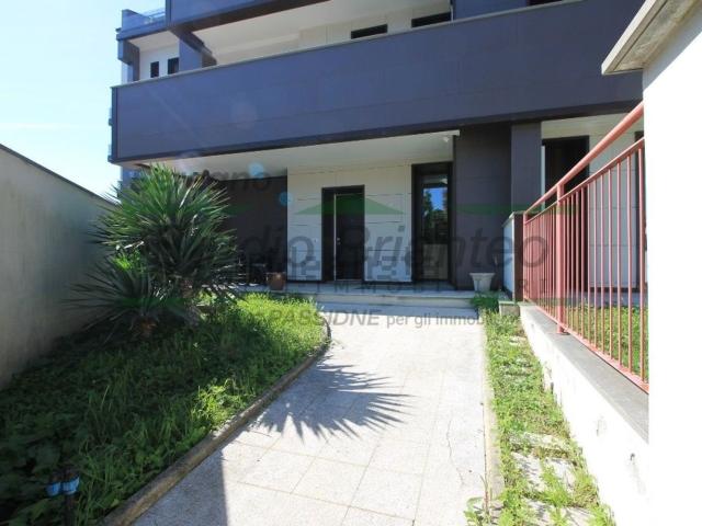 Appartamento in vendita di 144 m² in Via San Vitale