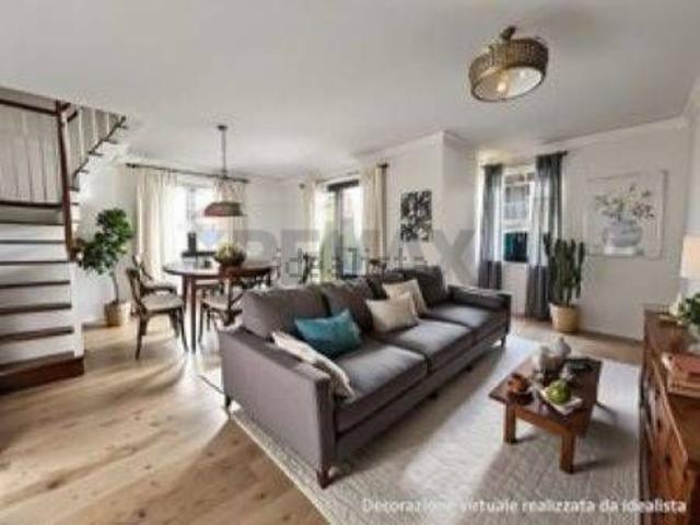Appartamento in vendita di 144 m² in Via Ritano Capone