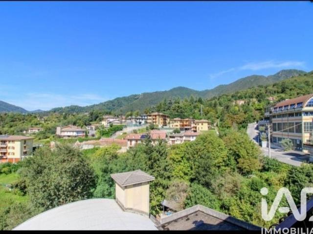 Appartamento in vendita di 144 m² in Via Ruca, 45