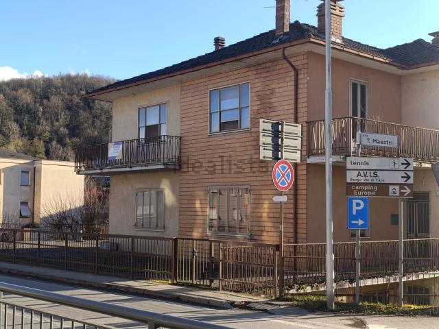 Appartamento in vendita di 144 m² in Via Tullio Maestri, 1