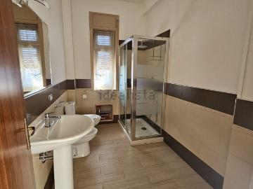 Appartamento in vendita di 144 m² in Via Vincenzo Bellini, 8