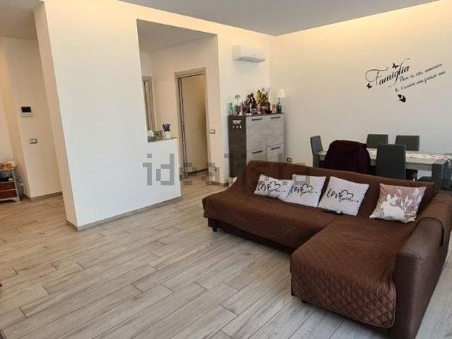 Appartamento in vendita di 144 m² in Via XXIX Maggio, 141