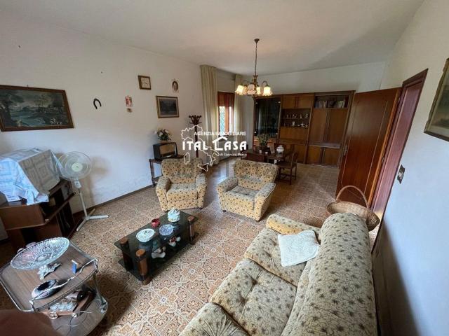 Appartamento in vendita di 145 m²