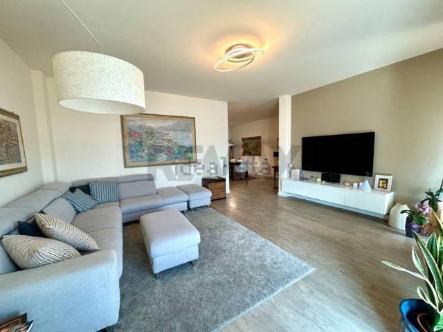 Appartamento in vendita di 145 m²