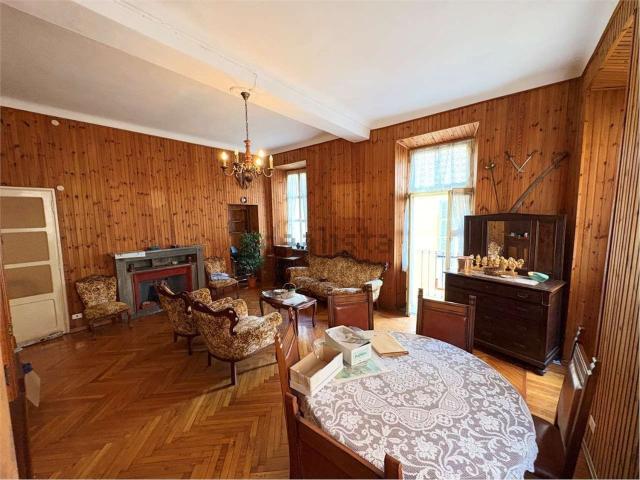 Appartamento in vendita di 145 m²
