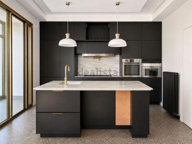 Appartamento in vendita di 145 m²