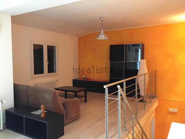 Appartamento in vendita di 145 m² in Via Conegliano