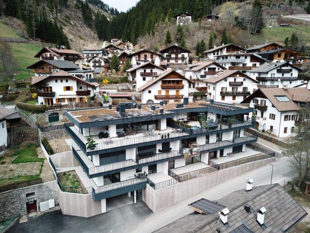 Appartamento in vendita di 145 m² in Via Catinaccio, 23