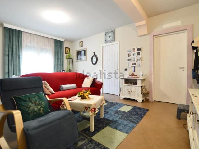 Appartamento in vendita di 145 m² in Via Calnova