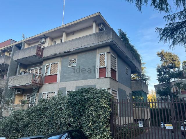 Appartamento in vendita di 145 m² in Via Campagnano, 60