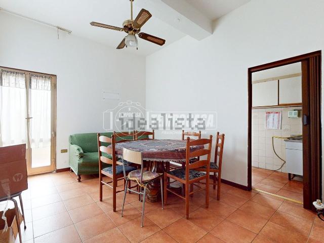Appartamento in vendita di 145 m² in Via Carlo Termanini, 42