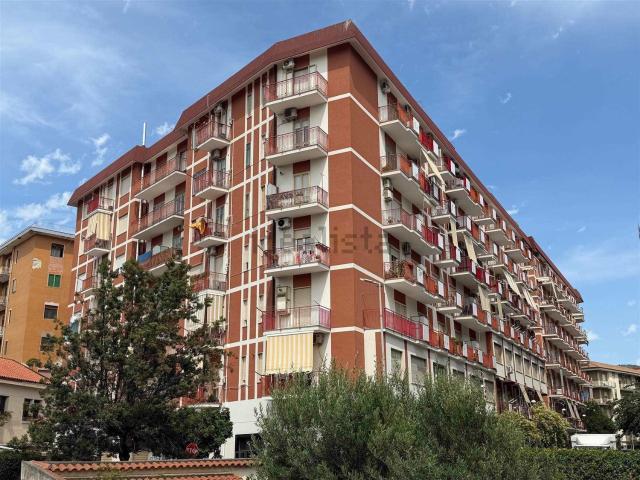 Appartamento in vendita di 145 m² in Via Amendola Giovanni Battista, 91