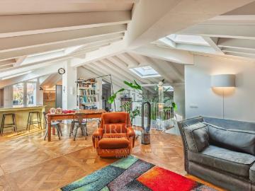 Appartamento in vendita di 145 m² in Via Antonio Stoppani