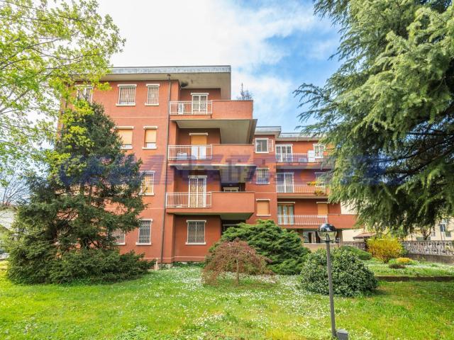 Appartamento in vendita di 145 m² in Via Achille Grandi