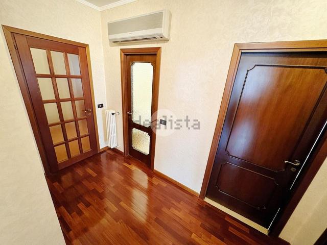 Appartamento in vendita di 145 m² in Via Albert Einstein, 5