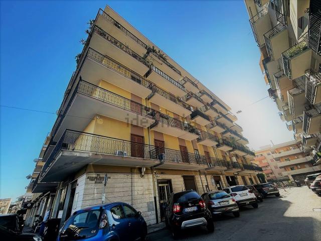 Appartamento in vendita di 145 m² in Via Alfonso Frangipane, 4