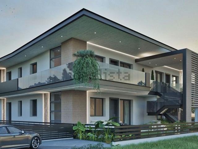 Appartamento in vendita di 145 m² in Via Bergamo